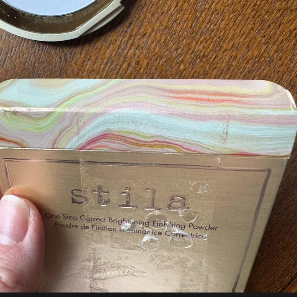 STILA-ONE STEP CORRECT BRIGHTENING FINISHING POWDER-LIGHT-NIB-0.33OZ/9.55g - Picture 5 of 6